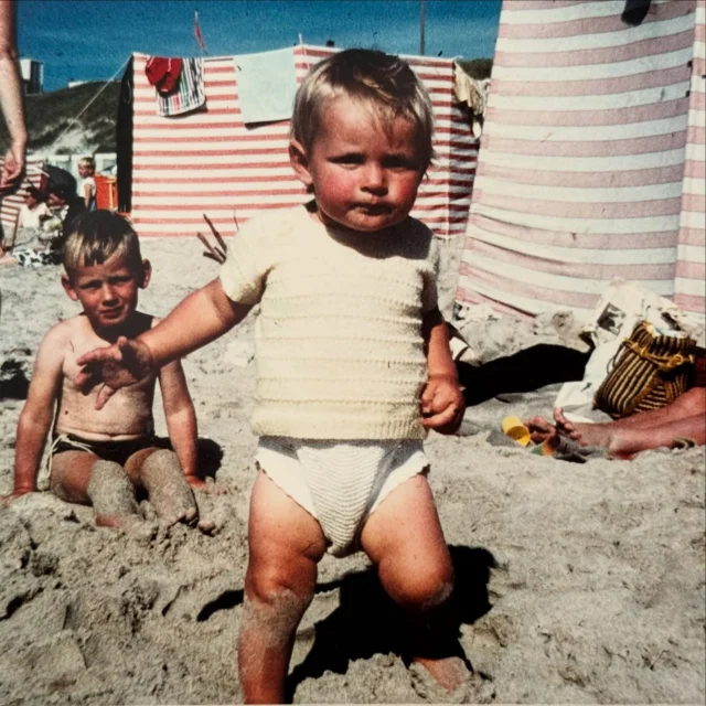 100 jaar geleden. 1961, kleine Geer 👶🏻

#gerardjoling