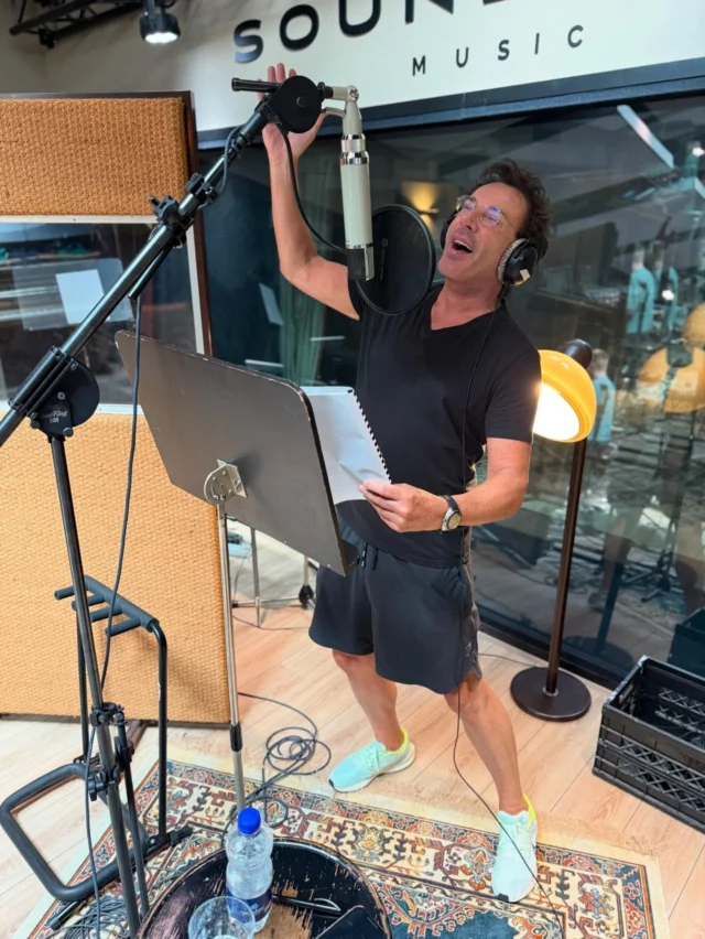 Dagje in de studio voor een leuk project 🎙️

#gerardjoling